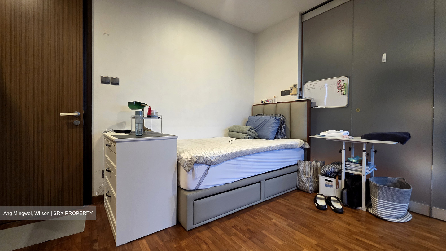 Windsor Park (D20), Terrace #515529411